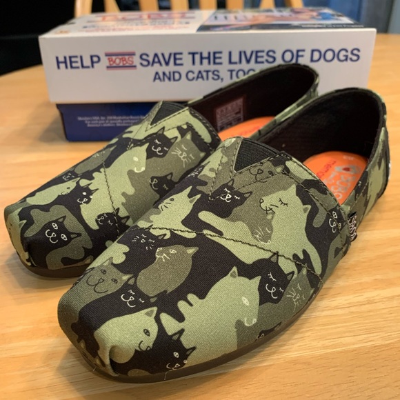 Bob’s by Skechers, 5W, Cat-Mouflage - Picture 1 of 3